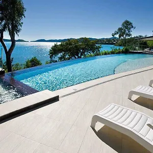 Apartment Shorelines, Hamilton Island