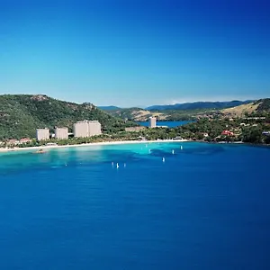 Apartment Poinciana 112, Hamilton Island
