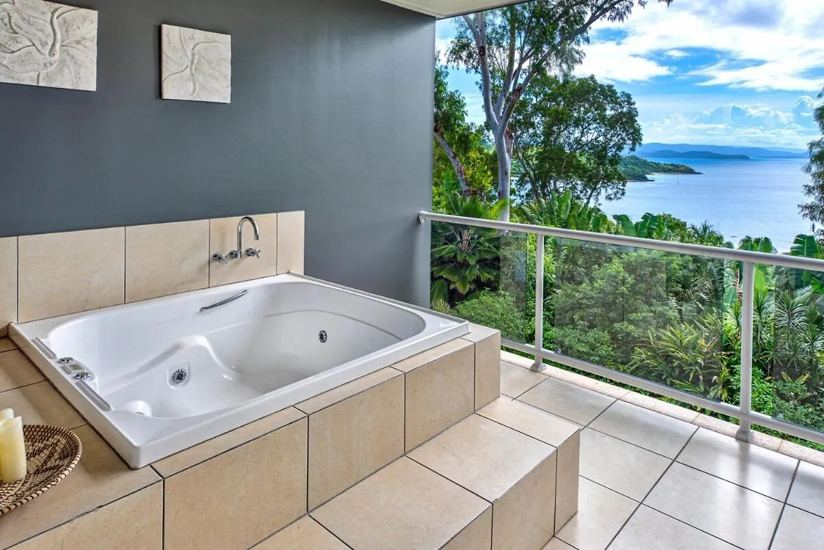 Blue Water Views 17 - Free Buggy Included! Apartment Hamilton Island Australia